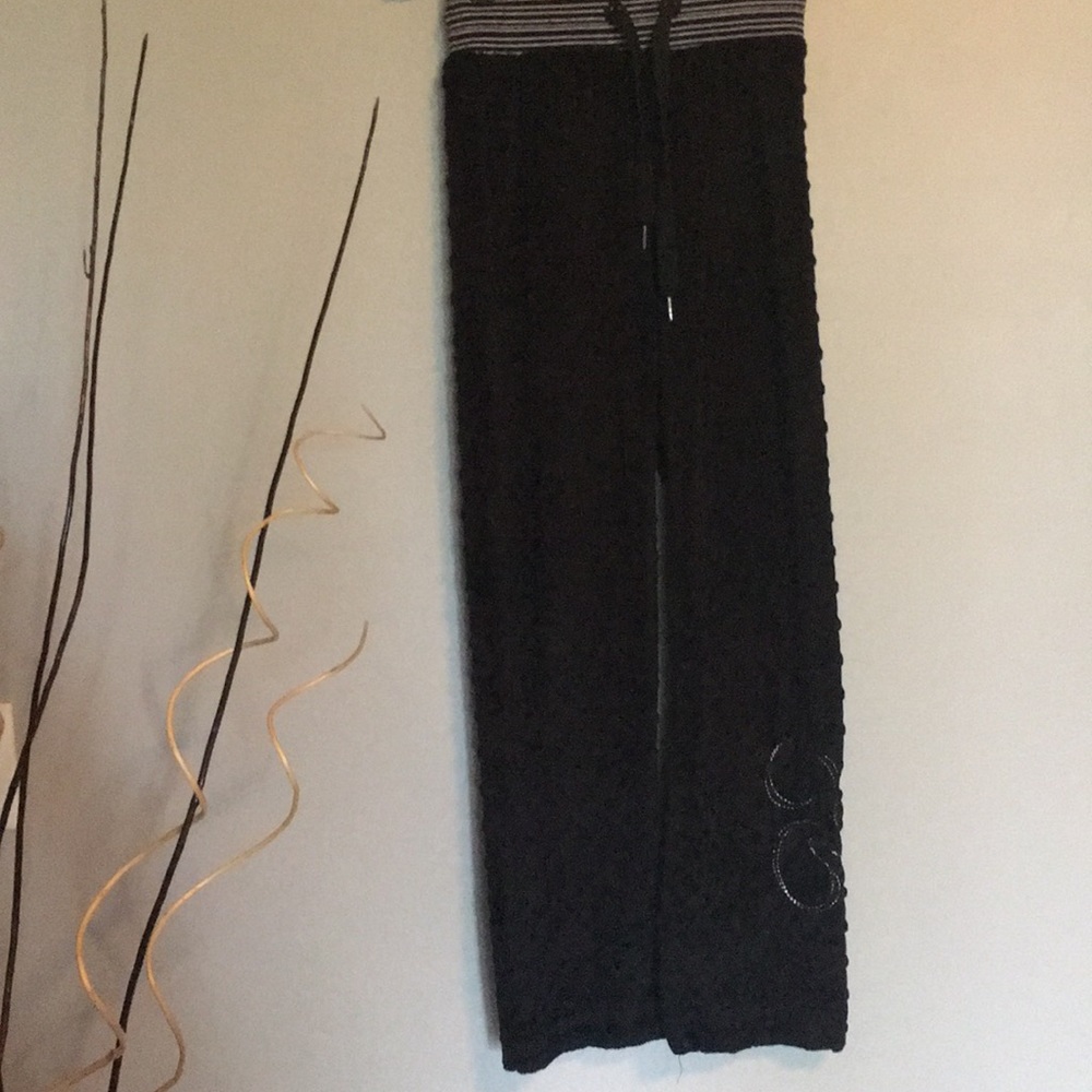 Triple Flip kids fuzzy and soft sweatpants